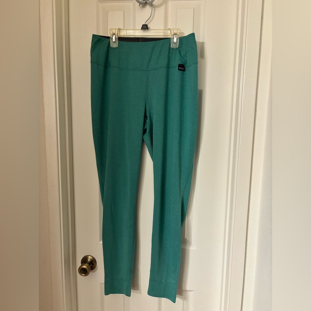 Patagonia Capilene Leggings XL NWOT